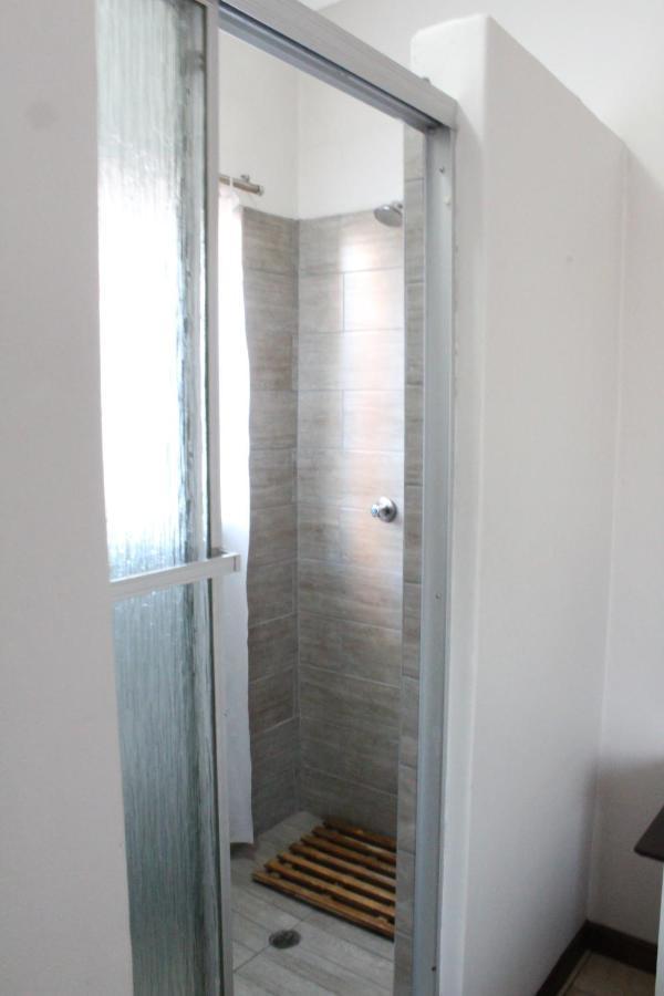 The Lakehouse Guest House Brakpan Экстерьер фото